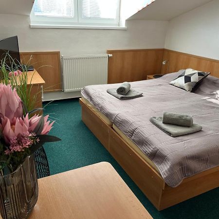 Hotel Kras Rožňava 외부 사진