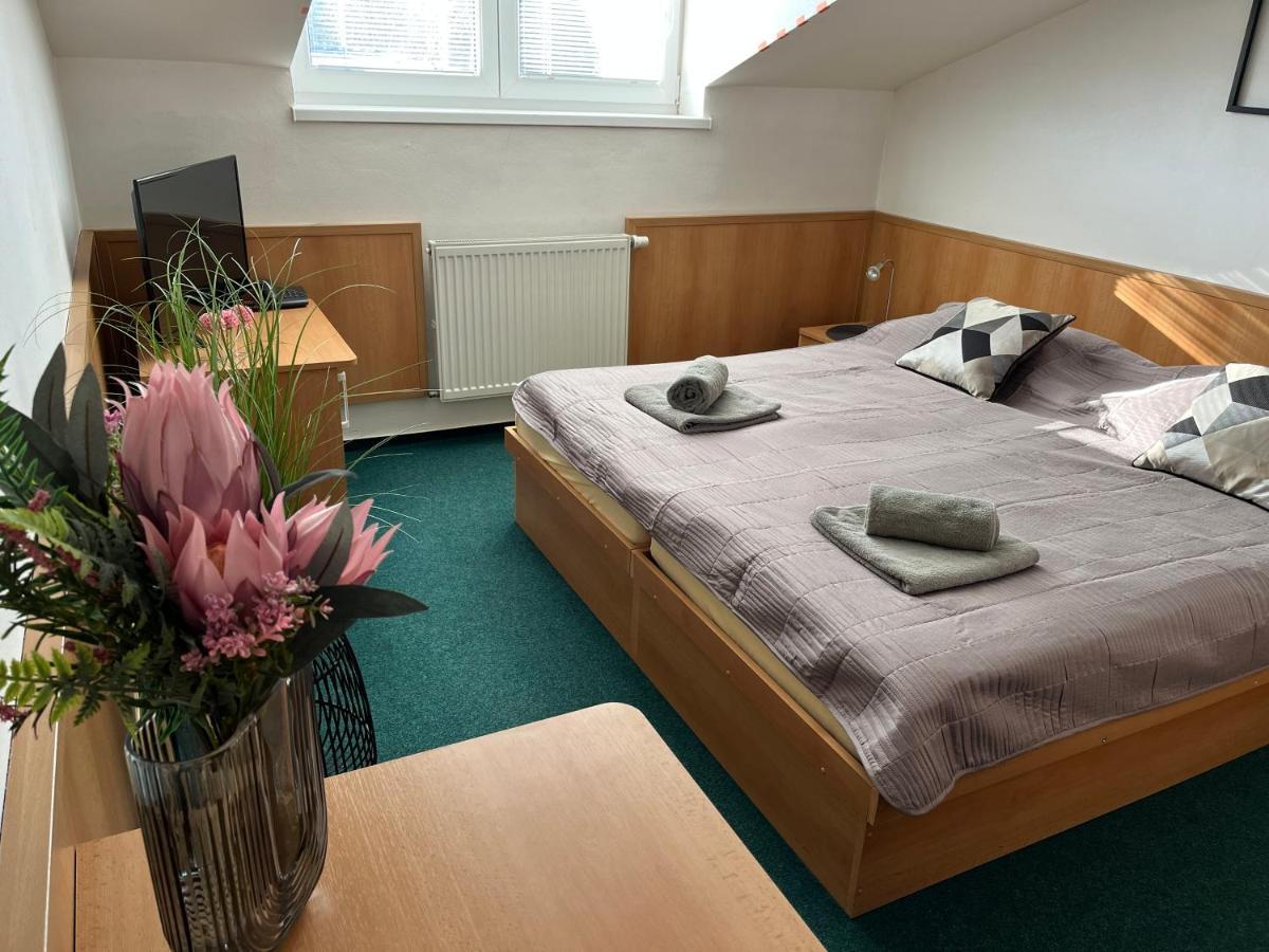 Hotel Kras Rožňava 외부 사진