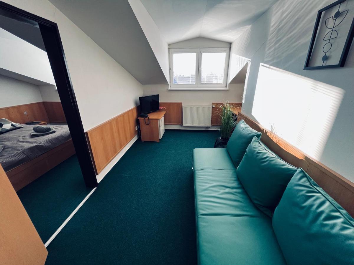 Hotel Kras Rožňava 외부 사진