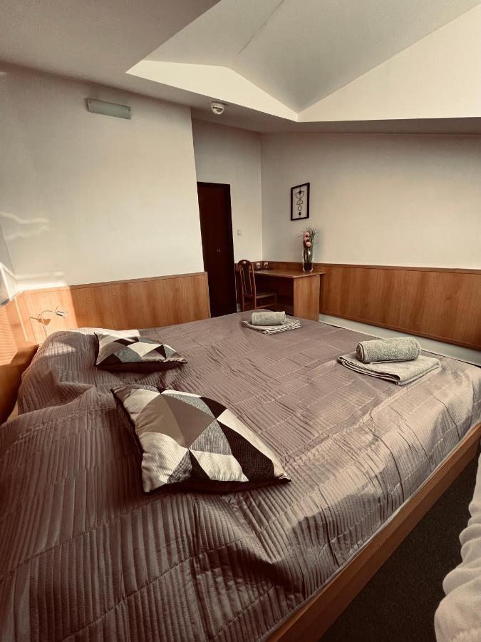 Hotel Kras Rožňava 외부 사진